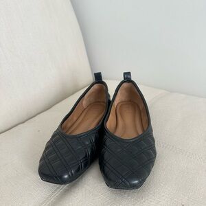 Elegant Black Quilted Women's Loafers